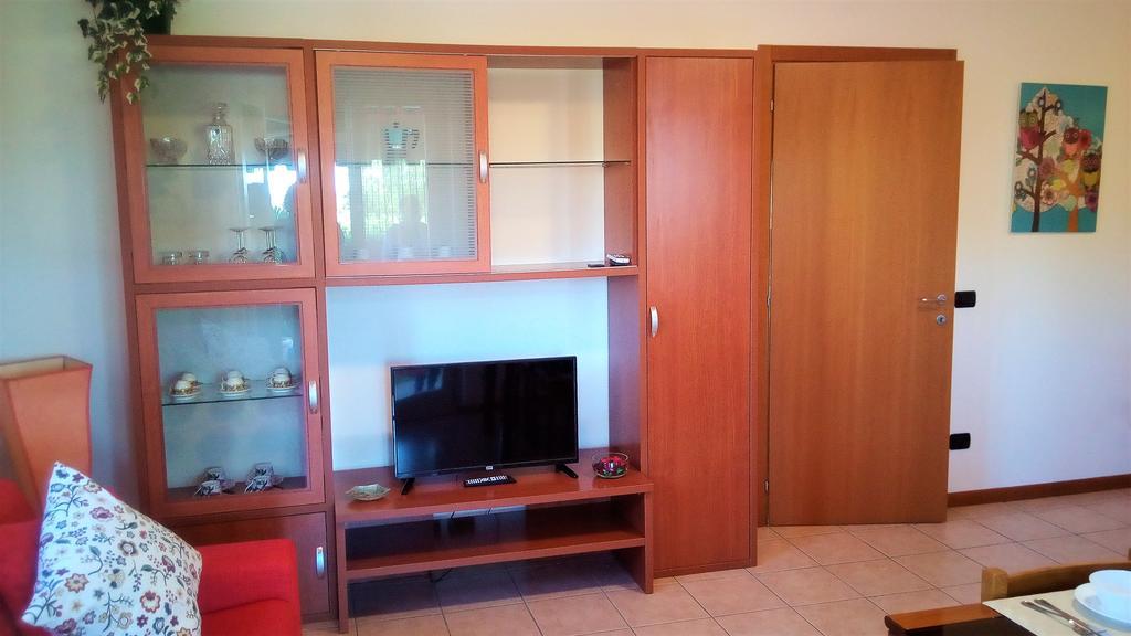 Апартаменти Casa Vacanze I Borghi Salionze Екстер'єр фото