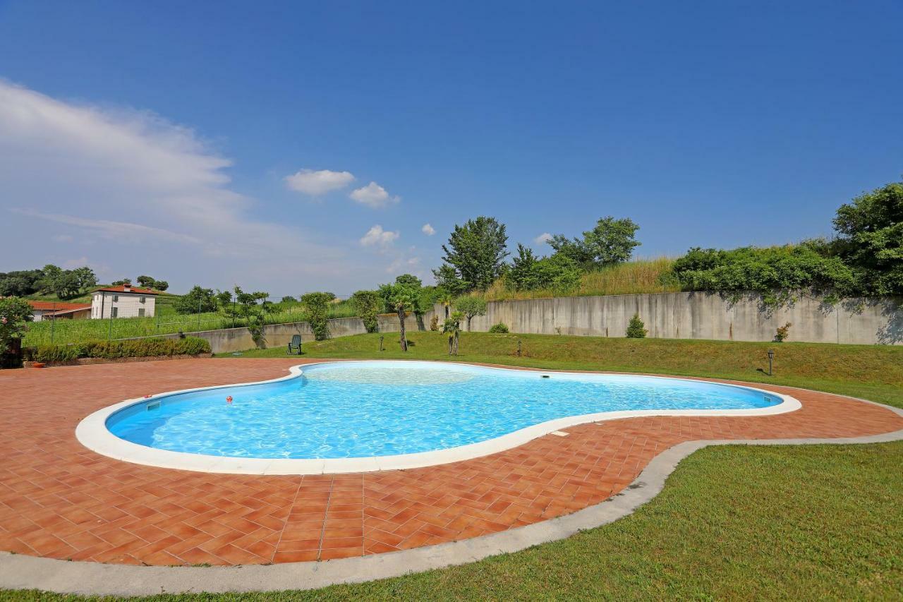 Апартаменти Casa Vacanze I Borghi Salionze Екстер'єр фото