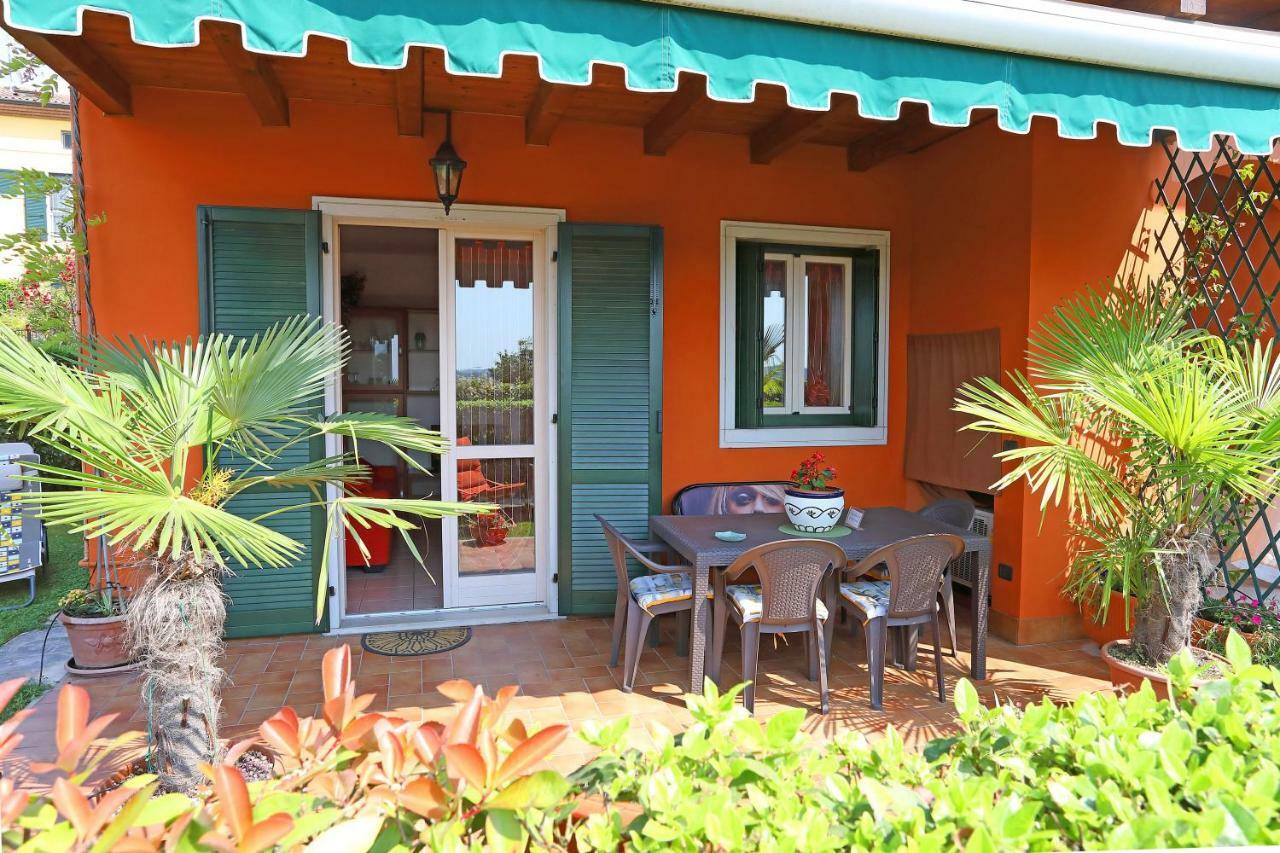 Апартаменти Casa Vacanze I Borghi Salionze Екстер'єр фото